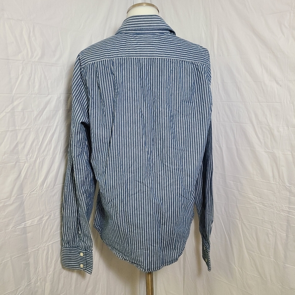 Hollister men’s striped button down - Picture 3 of 4